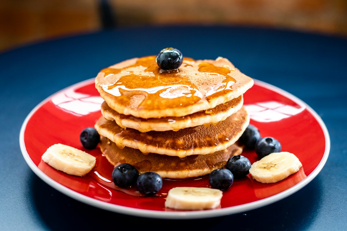 Fluffy Blueberry Pancakes